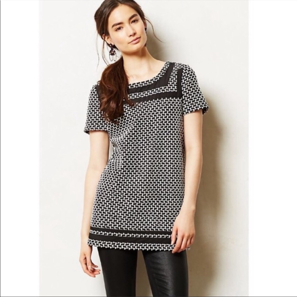 Anthropologie Postmark Black and White Geometric Pattern Tunic. Size XS